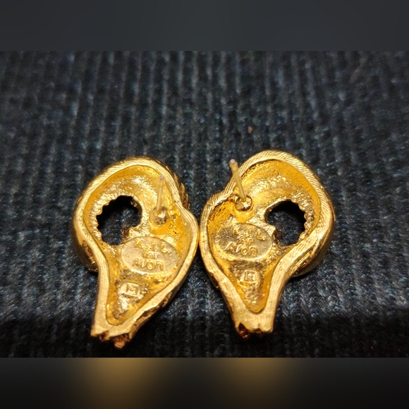 KENNETH J LANE For AVON Golden Ram's Head Earrings - Vintage - Picture 6 of 7